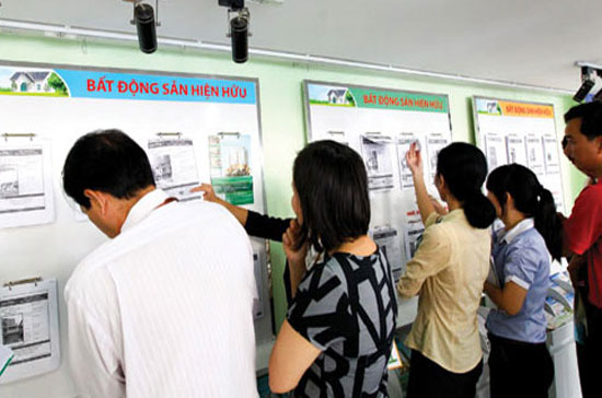 Hiện phần lớn các sàn giao dịch bất động sản vẫn đang hoạt động độc lập, riêng lẻ.