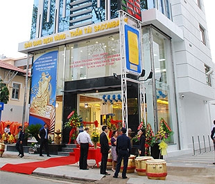 Mô hình sàn giao dịch vàng đã phát triển nhanh trong năm 2008 và thu hút nhiều nhà đầu tư tham gia.