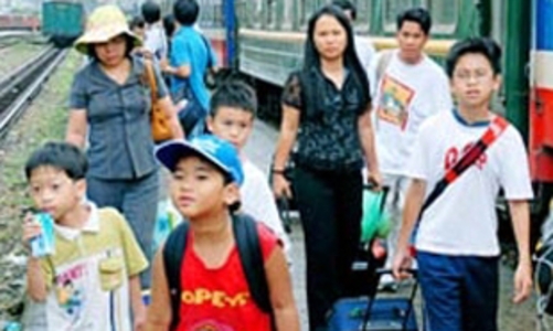 Giá vé tàu không điều chỉnh trước 5/8