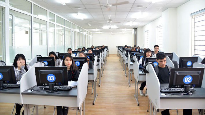9 trường đại học phải dừng việc cấp chứng chỉ ngoại ngữ, tin học. Ảnh minh họa. 