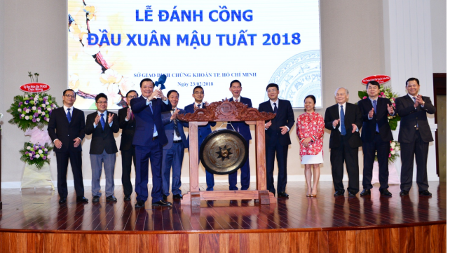 Bộ trưởng Bộ Tài chính nêu 5 nhiệm vụ trọng tâm của thị trường chứng khoán năm 2018. Ảnh: HOSE