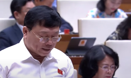 Ngành nông nghiệp rơi vào 