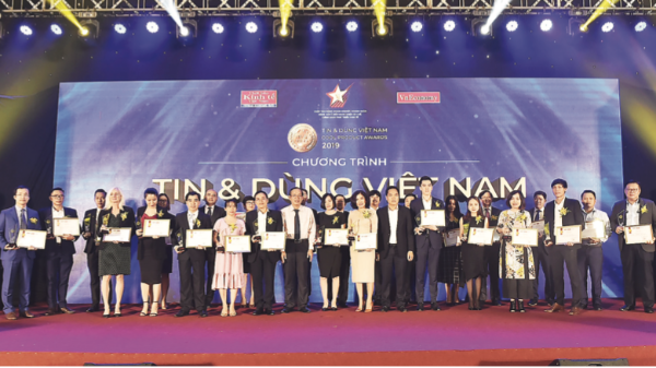 Tin Dùng Việt Nam 2020: Lửa thử vàng, thách thức tạo sức bật