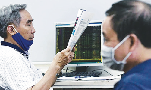 Giải mã đà tăng nóng của chứng khoán năm 2020