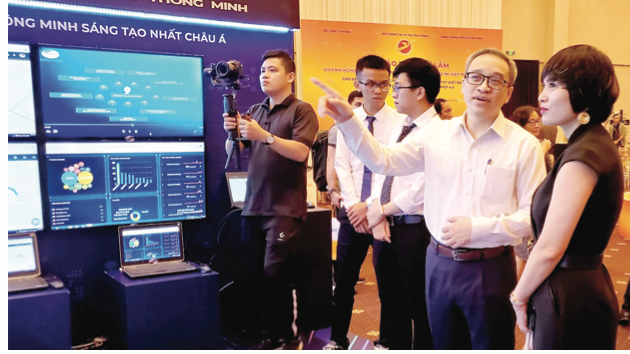 Make in Vietnam trở thành động lực trong cộng đồng doanh nghiệp  công nghệ số Việt Nam