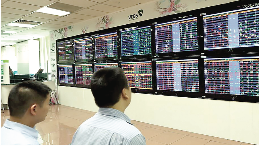 "Không một ai, một người dân nào ở Việt Nam tin được là thị trường chứng khoán Việt Nam có thể đạt mức 1.100 điểm, tăng 15% vào cuối năm 2020"