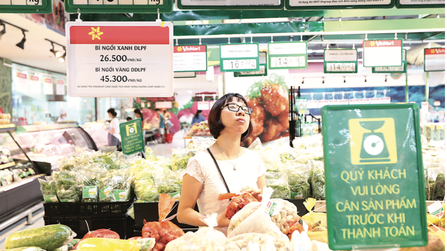 Còn khá nhiều yếu tố bất lợi trên toàn cầu có thể ảnh hưởng đến mục tiêu kiềm chế lạm phát dưới 4% của Việt Nam trong năm 2021.