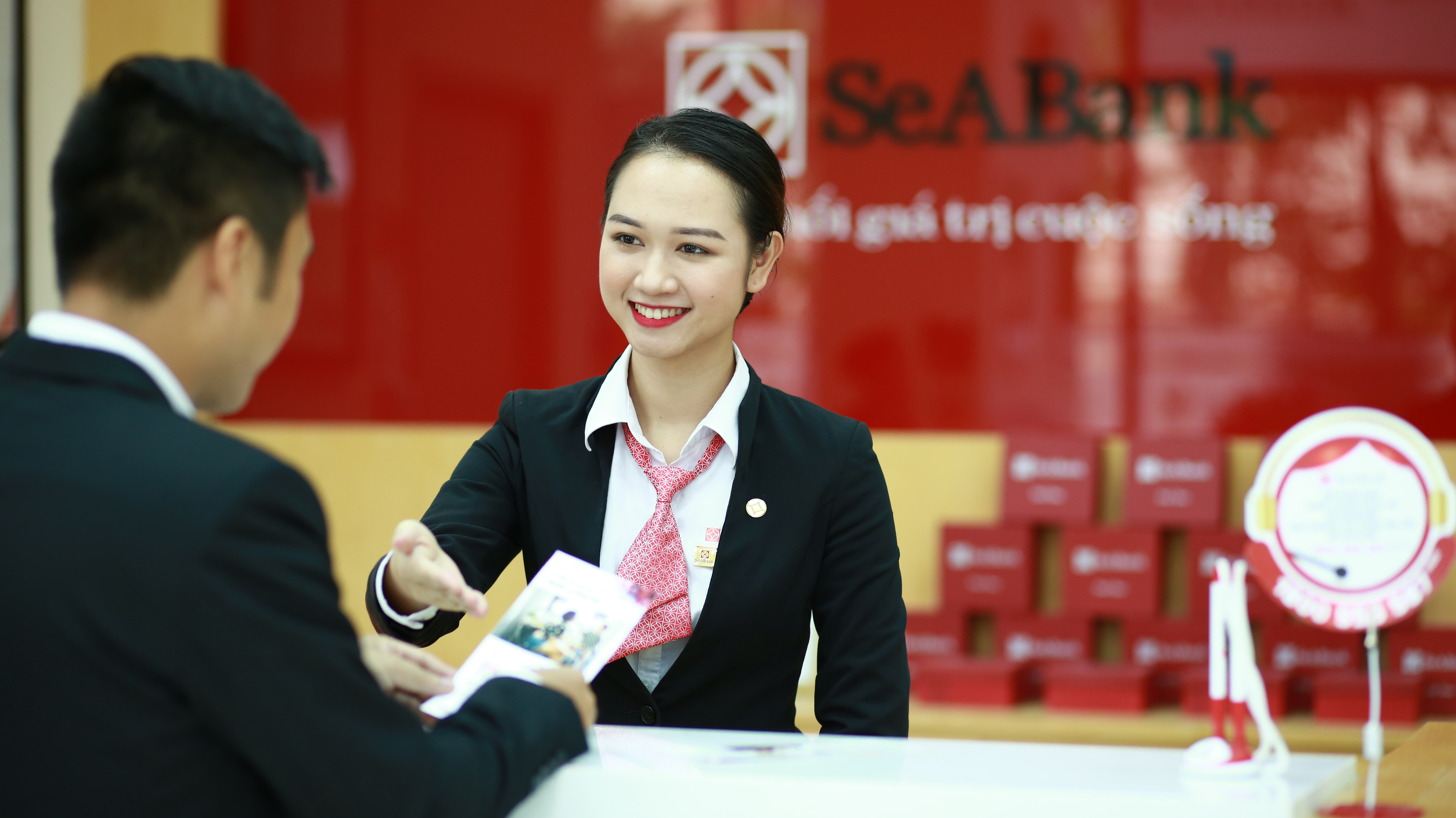 SeABank tăng vốn điều lệ lên gần 12.088 tỷ đồng và được chấp thuận niên yết trên HOSE - Nhịp sống kinh tế Việt Nam & Thế giới