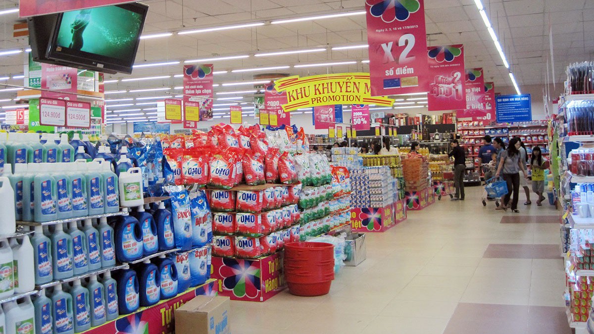 Sau khi vấp phải sự phản đối, Bộ Công Thương đã dừng xây dựng dự thảo Nghị định phát triển và quản lý ngành phân phối.