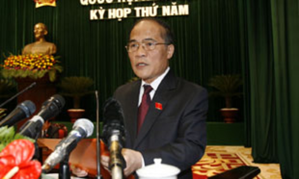 Phó Thủ tướng thường trực Chính phủ Nguyễn Sinh Hùng: Chính phủ quyết tâm nâng cao năng lực điều hành.