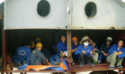 Thủ tướng yêu cầu rà soát lao động nước ngoài tại Việt Nam