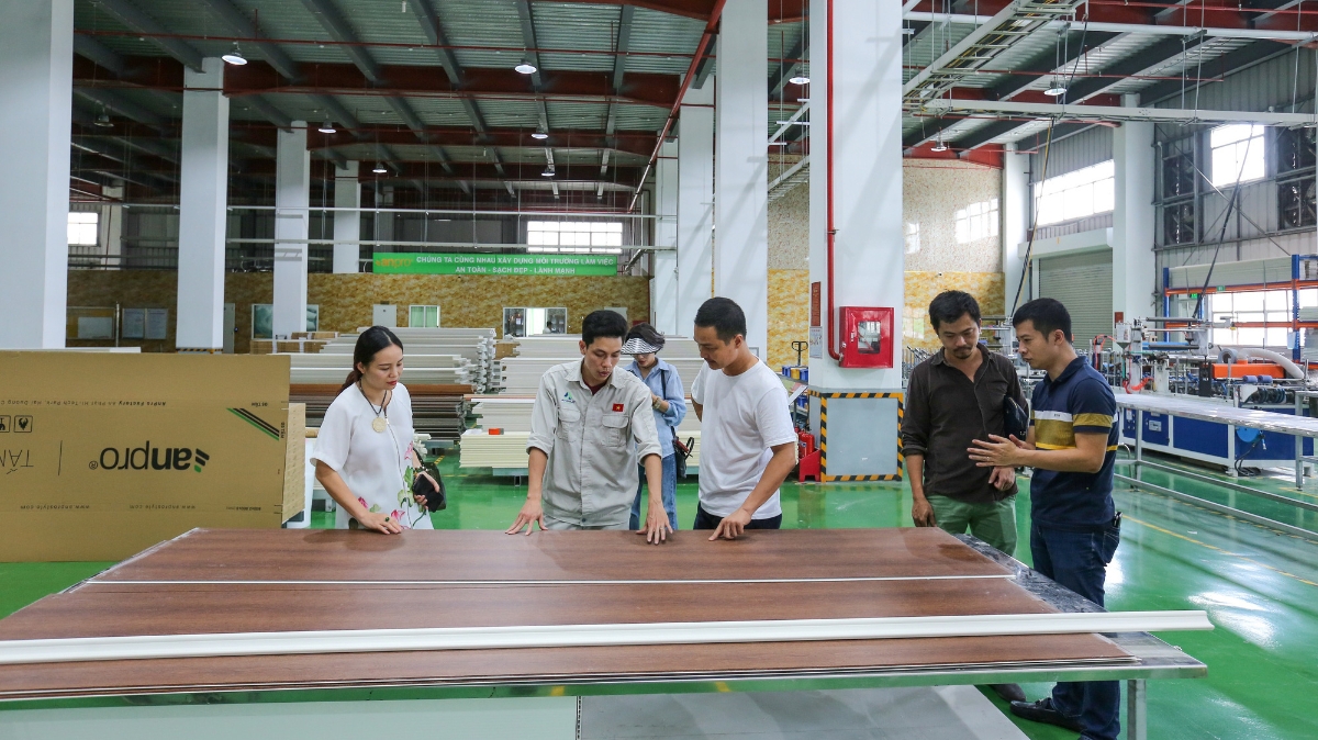 NHH dự kiến sẽ xuất khẩu sản phẩm AnPro sang thị trường Mỹ từ năm 2020 (chiếm 70% doanh thu) với công suất khoảng 3,5 - 4,5 triệu m2 sàn/năm.