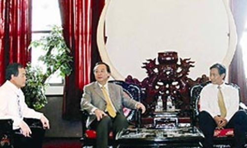 Thêm một ngân hàng bán cổ phần cho nước ngoài