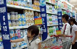 Sữa là một trong các mặt hàng doanh nghiệp phải thực hiện việc đăng ký giá.