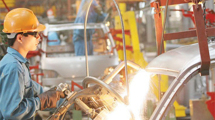 Nghị quyết số 10 về kinh tế tư nhân được ra đời trong bối cảnh, quá trình đổi mới và phát triển nền kinh tế thị trường định hướng xã hội chủ nghĩa.