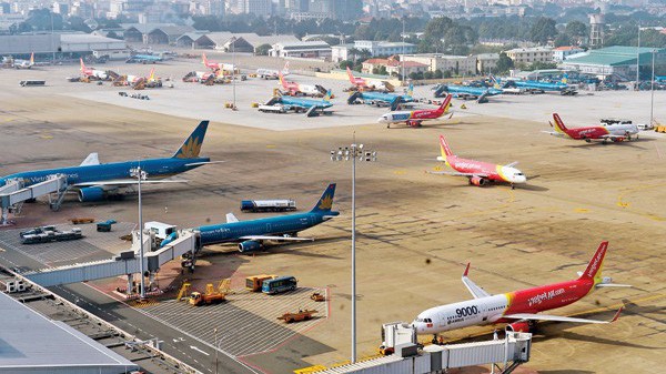 Tổng số tiền để triển khai quy hoạch mới này vào khoảng 25.000 tỷ đồng, trong đó nhà ga là hơn 7.600 tỷ, sân đường máy bay hơn 5.200 tỷ, nhà ga hàng hoá hơn 3.000 tỷ, còn lại là hệ thống hạ tầng kỹ thuật đi kèm. 