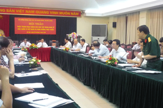 Tập đoàn kinh tế nhà nước: Nắm gì, buông gì?