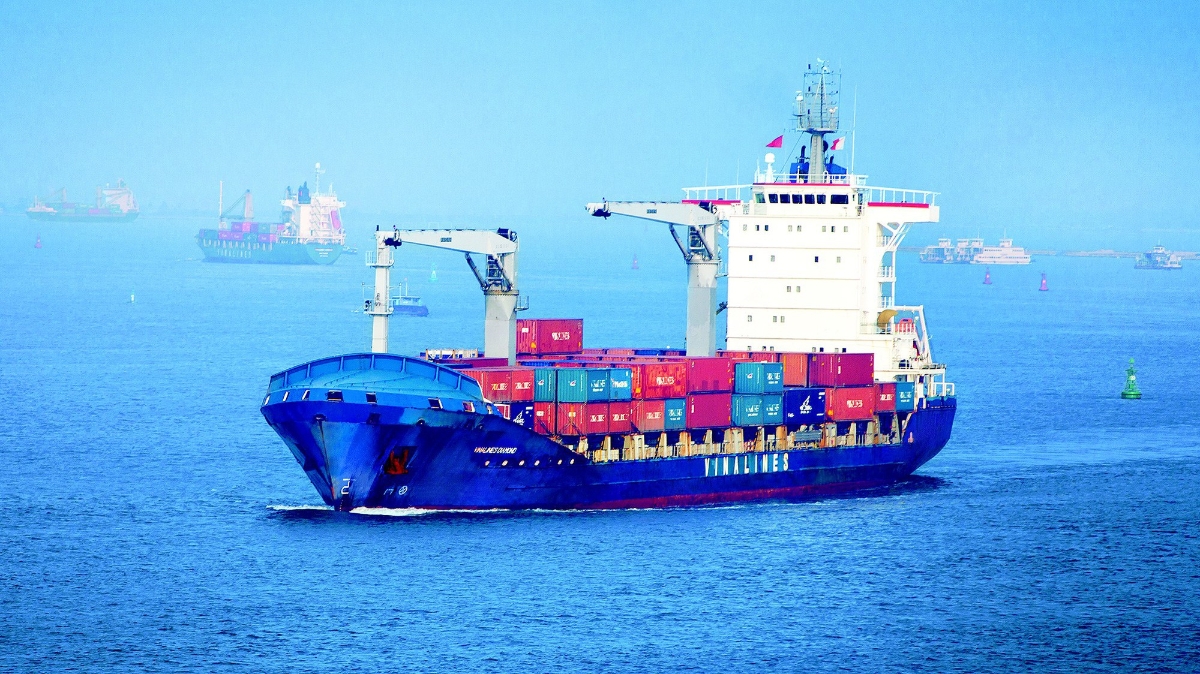 Tàu Vinalines Diamond, trọng tải 13.760 dwt thuộc đội tàu Vinalines.