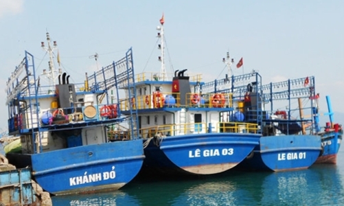 17 tàu vỏ thép của ngư dân bị lắp máy rởm, gỉ sét nặng