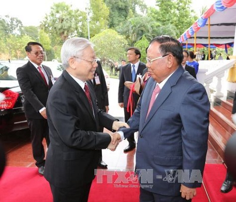 Tổng bí thư Nguyễn Phú Trọng đã có cuộc hội đàm chính thức cấp cao với Tổng bí thư, Chủ tịch nước Lào Bounnhang Volachith - Ảnh: TTTXVN.<br>