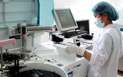 Khi có đủ điều kiện, phải thực hiện niêm yết cổ phiếu của Tổng công ty Thiết 
bị Y tế Việt Nam trên thị trường chứng khoán theo quy định của pháp luật
 hiện hành.