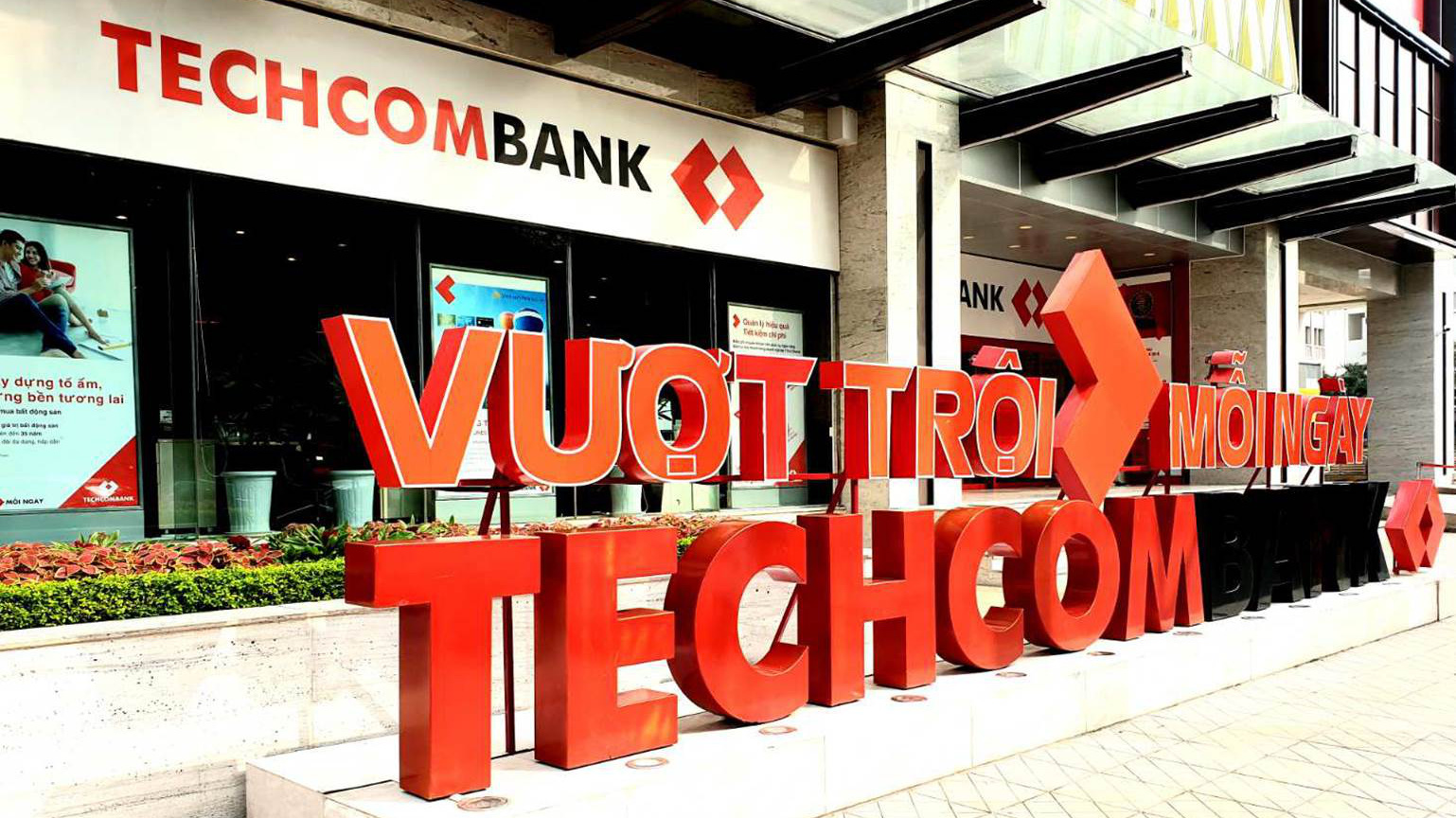 Mức giá mục tiêu mà JP Morgan đưa ra cho TCB là 55.000 đồng/cổ phiếu tính tới tháng 12/2021.