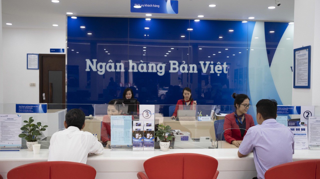 Ngân hàng Bản việt điều chỉnh giảm nhẹ lãi suất tiết kiệm thông thường ở nhiều kỳ hạn gửi.