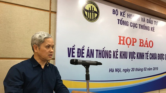 Tổng cục trưởng Nguyễn Bích Lâm khẳng định: Không có chuyện thống kê khu vực kinh tế chưa được quan sát sẽ có thể làm đẹp về GDP dẫn đến những sai lệch về nợ công.
