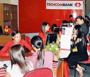 5 tháng đầu năm, tổng huy động của Techcombank đạt 42.187 tỷ đồng, tăng 21%.