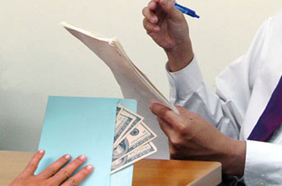 Nguy cơ tham nhũng đang tiềm tàng trong nhiều khâu của ngành khai khoáng.