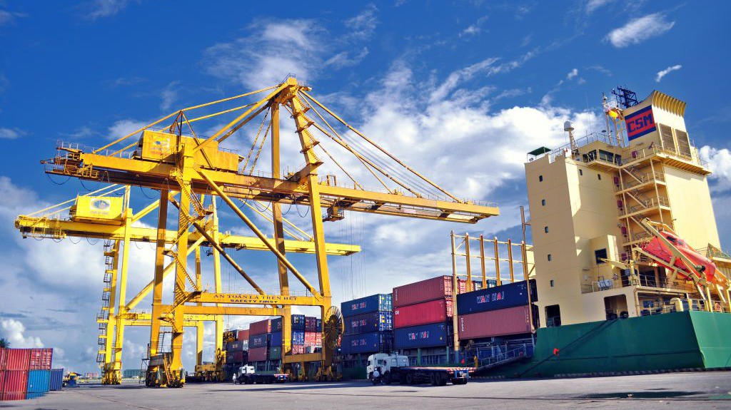 Rất nhiều thủ tục chồng chéo, trong số các lô hàng phải kiểm tra chuyên ngành, có tới 58% phải thực hiện 2-3 lần thủ tục kiểm tra, tăng chi phí cho doanh nghiệp. 