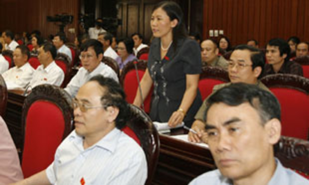 Đại biểu Lê Thị Nga (Thái Nguyên) góp ý về dự thảo Luật Bồi thường Nhà nước.