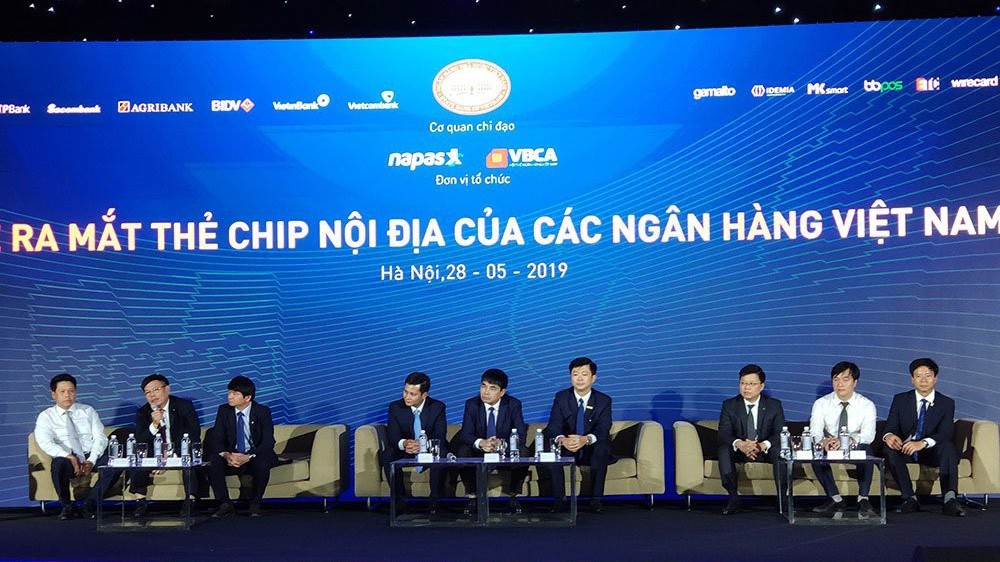 Buổi ra mắt thẻ chip của 7 ngân hàng.