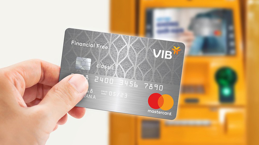 Rút tiền mặt qua thẻ tín dụng - kênh vay tiền nhanh qua ngân hàng - Nhịp sống kinh tế Việt Nam & Thế giới