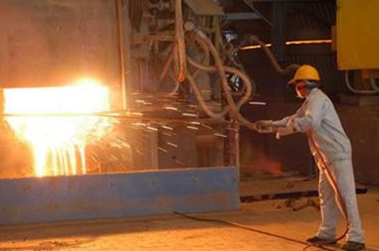 Theo dự kiến, đến năm 2015 Việt Nam cần khoảng 15 triệu tấn thép và đến năm 2020 là 20 triệu tấn.