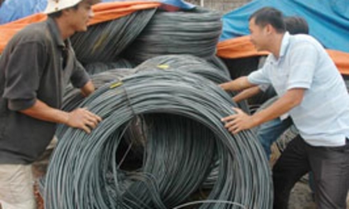 Giá thép tăng thêm từ 150.000 - 300.000 đồng/tấn