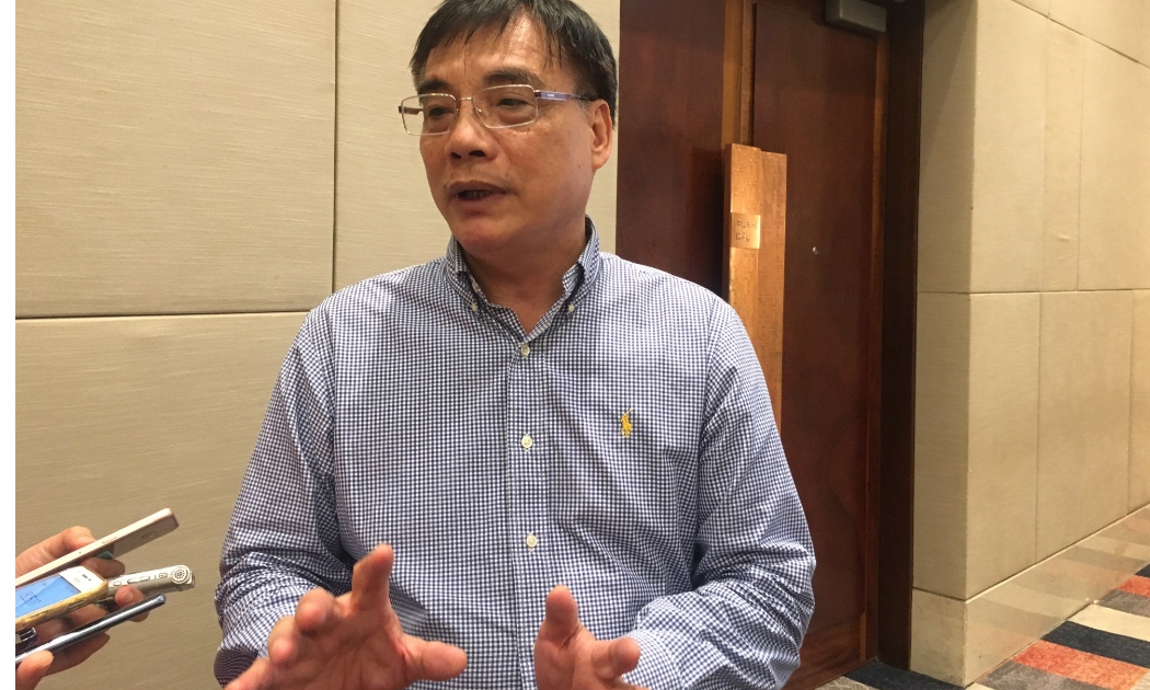 TS. Trần Đình Thiên, Viện trưởng Viện kinh tế Việt Nam.