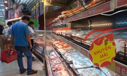 AVR kêu gọi các doanh nghiệp bán lẻ “giải cứu” giá thịt lợn