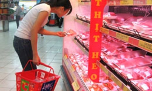 Giá thực phẩm tăng bất thường, bộ chuyên trách họp khẩn