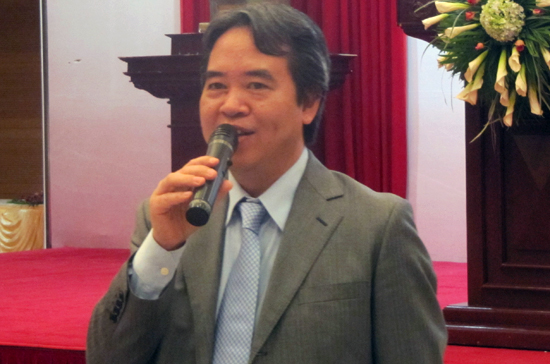 Thống đốc Nguyễn Văn Bình: "Trong vài ngày tới chúng tôi sẽ công bố hạ 1% lãi suất".