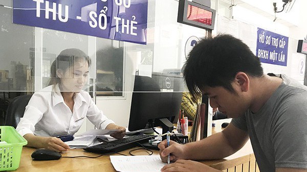 Nửa đầu năm 2019, thu bảo hiểm xã hội đạt 47% kế hoạch năm. Ảnh minh họa. 