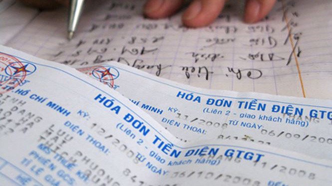 Nếu tính cả thuế VAT thì giá điện mà người thuê nhà phải đóng sẽ không cao hơn 2.300 đồng/kWh