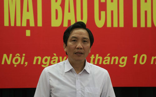  Thứ trưởng Trần Anh Tuấn: "Cán bộ phải có quá trình công tác, trải nghiệm thực tế, thử thách rồi mới bổ nhiệm, không thể bổ nhiệm một người mới ra trường".<br>