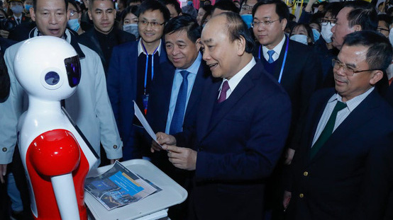 Thủ tướng Chính phủ Nguyễn Xuân Phúc tham dự lễ khởi công Trung tâm Đổi mới sáng tạo quốc gia (NIC) và khai trương Triển lãm quốc tế đổi mới sáng tạo Việt Nam 2021.