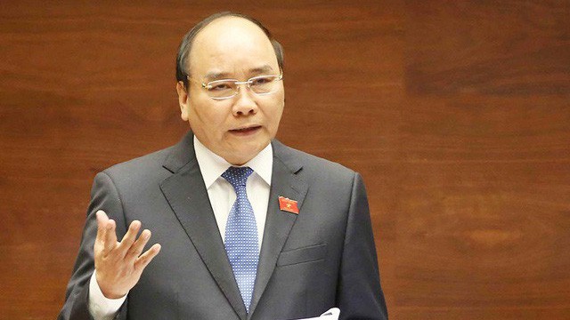 "Những công trình BOT phải được đấu thầu công khai, rộng rãi để nhiều nhà đầu tư tham gia, giảm chi phí cho xã hội, chứ không phải chỉ định thầu, ảnh hưởng đến công trình", Thủ tướng hồi âm đại biểu.