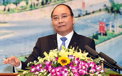 Thủ tướng Nguyễn Xuân Phúc yêu cầu các địa phương phải coi lợi ích của nhà đầu tư là lợi ích của tỉnh, của đất nước mình.<br>