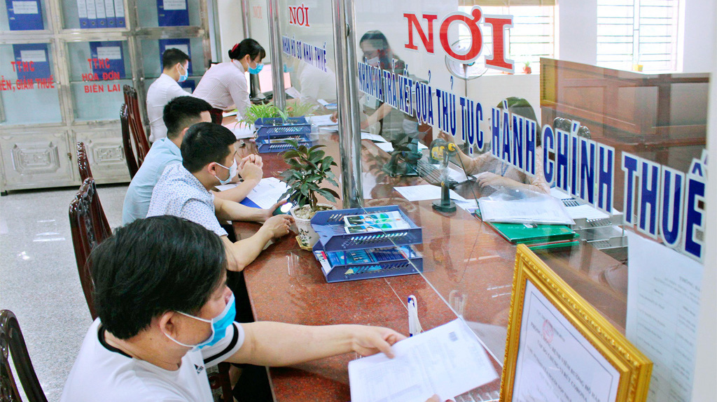 Ngành thuế đang cố gắng bảo đảm nguồn thu ngân sách tháng cuối năm.