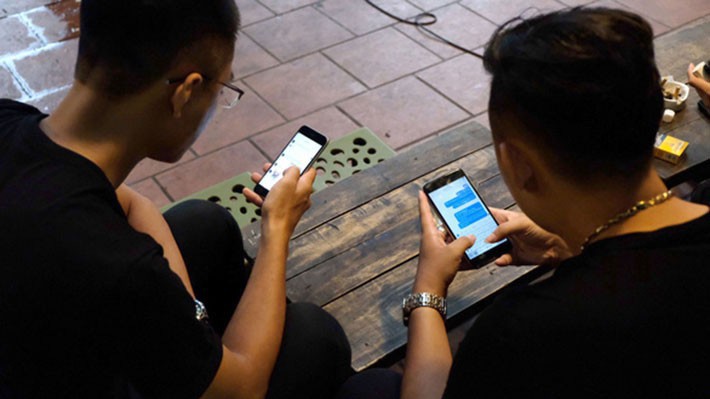 Thuê bao 4G đang ngày một tăng lên, ngược lại, thuê bao 3G vẫn đang tiếp tục giảm- Ảnh: Tuổi trẻ.