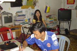 Thực hiện chủ trương của Chính phủ hỗ trợ cho các đối tượng nghèo, khó khăn khi điều chỉnh giá điện, 50kWh đầu tiên của giá điện năm 2010 vẫn giữ nguyên như mức giá của năm 2009 là 600 đồng/kWh.