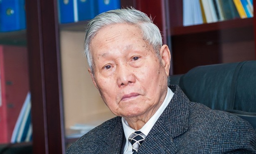 GS. Đào Nguyên Cát, Phó Chủ tịch Hội Khoa học Kinh tế Việt Nam - Tổng Biên tập Thời báo Kinh tế Việt Nam.
